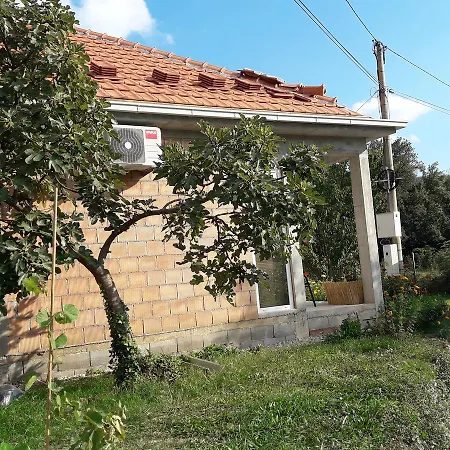 Kuca Zelenika شقة *